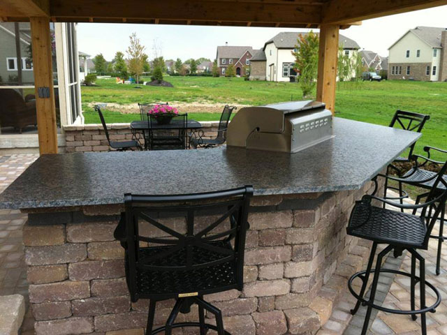 Outdoor Stone Bar in Indianapolis